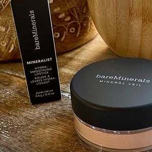 Set of powder and lipstick bare minerals mineral veil